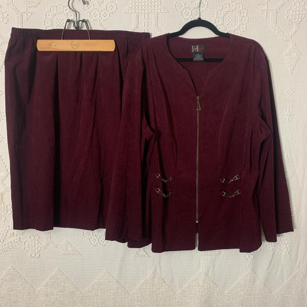 R&K Originals Burgundy Two Piece Blazer and Skirt Suit Set Plus Size 20 W Womens